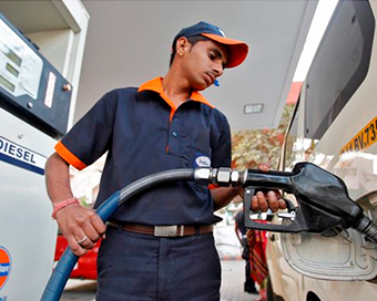 Petrol, diesel prices remain static a day after rate cuts