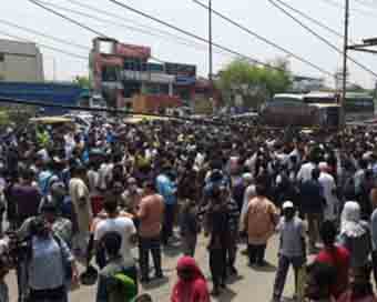 Protesters detained in Shaheen Bagh area during demolition drive