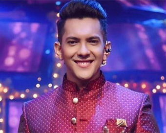  Singer-actor-host Aditya Narayan