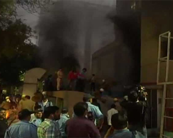 Fire in AIIMS Trauma Centre, no casualty 