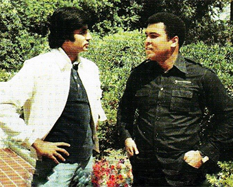 Bollywood veteran Amitabh Bachchan with boxing legend Muhammad Ali (file photo)