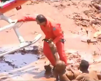 Brazil dam collapse leaves 9 dead, hundreds missing