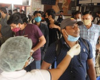 Delhi reports 28,867 fresh Covid cases, 31 deaths; positivity rate at 29.21%