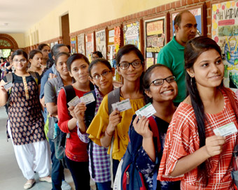 DUSU polls: Less than half morning college students turn up to vote