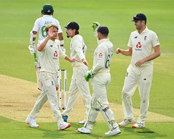 England team celebrating Abid Ali