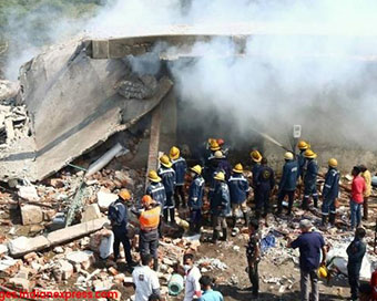 Major blast in Gujarat kills 1