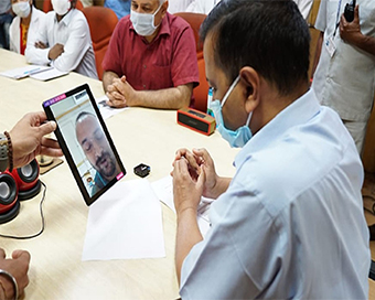 Delhi: COVID-19 patients, relatives can now talk through video calling