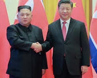 North Korean leader Kim Jong-un, Chinese President Xi Jinping (file photo)