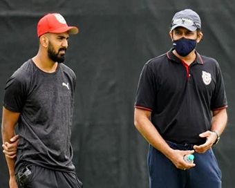 KXIP skipper KL rahul with coach anil Kumble