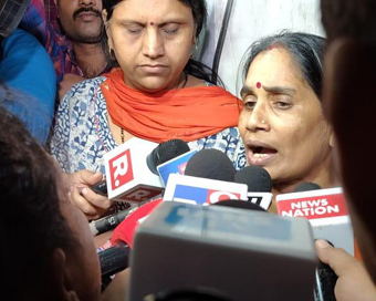 New Delhi: Asha Devi, Nirbhaya