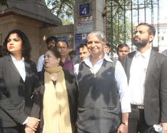 New Delhi: Lawyers continue to protest for the fourth day, outside the Patiala House Court in New Delhi, on Nov 6, 2019. (Photo: IANS)