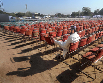 AAP expects one lakh people at Kejriwal