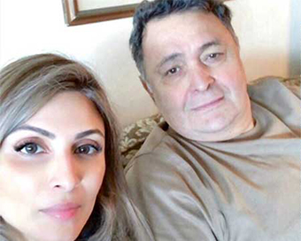 Riddhima with father Rishi Kapoor (file pic)