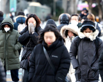 Cold wave grips South Korea as temperatures plunge below minus 10 degrees Celsius