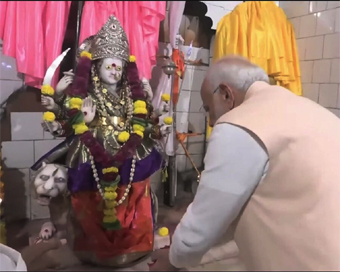 PM performs darshan at Poharadevi temple