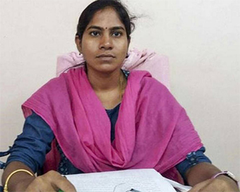 Woman tahsildar burnt alive in office near Hyderabad